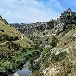 Il Re Degli Scalzi Matera