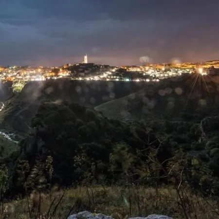 Il Re Degli Scalzi 3*