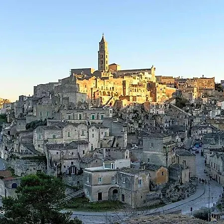 Il Re Degli Scalzi 3*