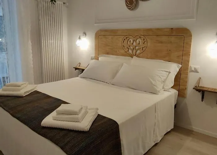 Affittacamere Il Re Degli Scalzi 3*