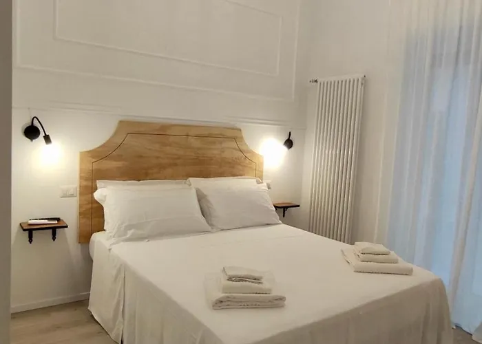 Il Re Degli Scalzi 3*