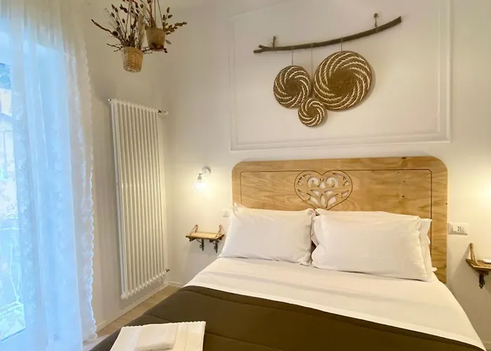 Il Re Degli Scalzi 3* Матера