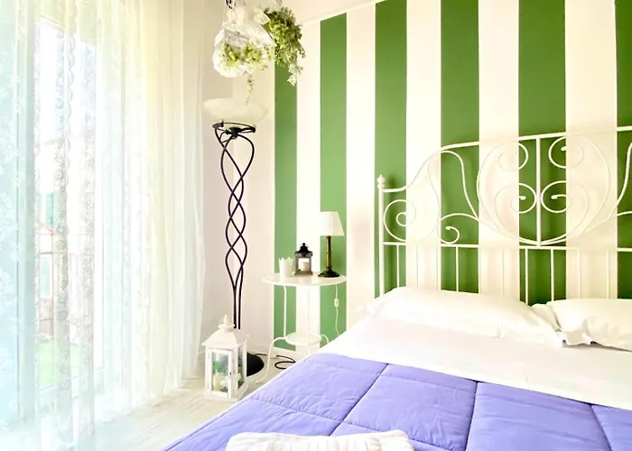 Il Re Degli Scalzi Гостевой дом Матера