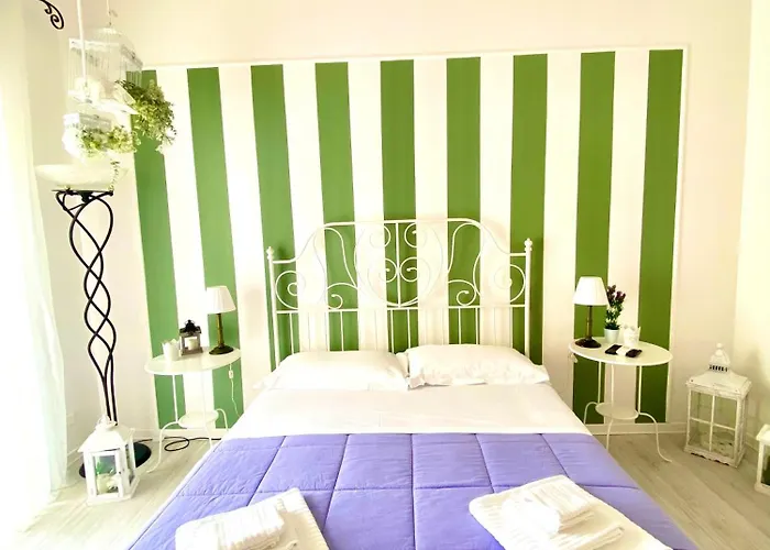 Il Re Degli Scalzi Гостевой дом Матера