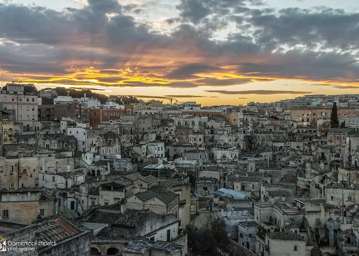 Il Re Degli Scalzi 3* Matera