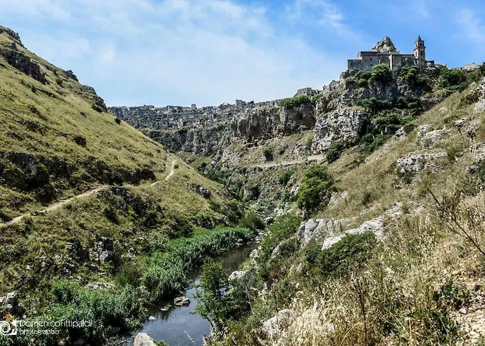 Il Re Degli Scalzi Matera